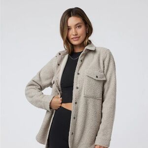 VUORI women’s Sherpa Jacket